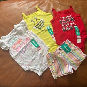 🌼2/$15 3/$20🌼 Garanimals 0-3 Month Bundle